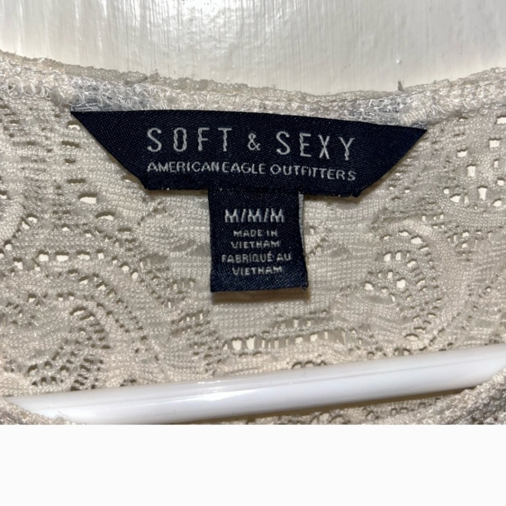 Ivory Lace American Eagle tank - Size Medium - Picture 4 of 4